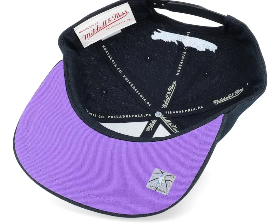 Los Angeles Lakers Dead Remix Deadstock Black Snapback - Mitchell & Ness