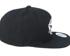 Lucille Black Snapback - Scenes