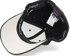 Meditate Anywhere Patch Black Flexfit - 4REAL