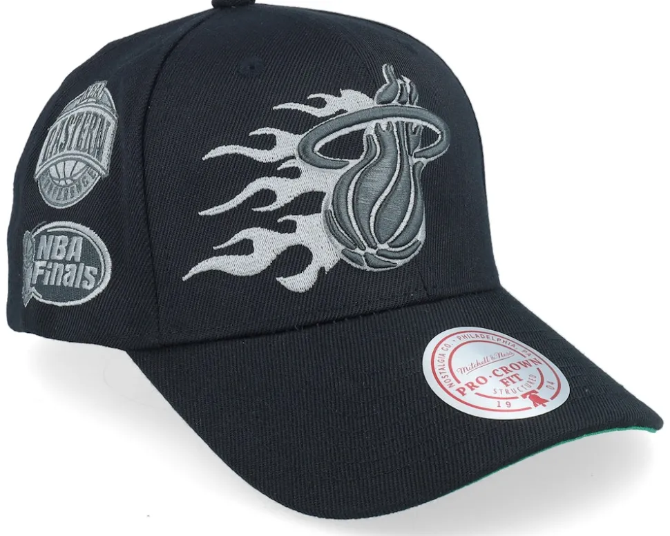 Miami Heat Beautiful Chaos Pro Cap Hwc Black Adjustable - Mitchell & Ness