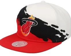 Miami Heat Paintbrush White/Red Snapback - Mitchell & Ness