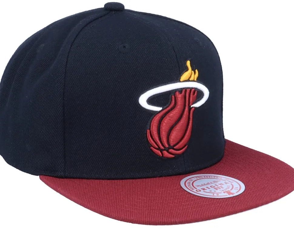Miami Heat Team 2 Tone 2.0 Black/Red Snapback - Mitchell & Ness