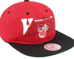 Miami Heat Varsity Letter Red/Black Snapback - Mitchell & Ness