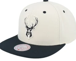 Milwaukee Bucks Evergreen Cream Black Hwc Off White/Black Snapback - Mitchell & Ness