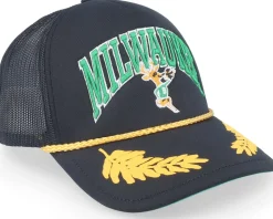 Milwaukee Bucks Gold Leaf Vintage Trucker - Mitchell & Ness