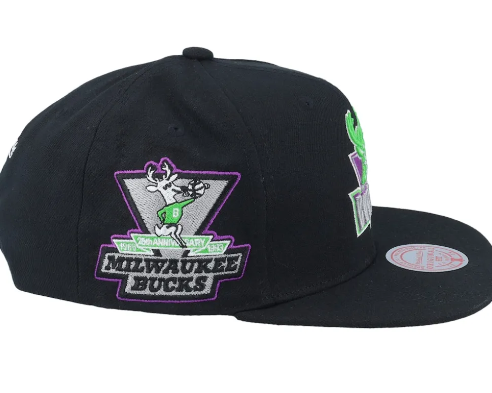 Milwaukee Bucks Neon Tropical Hwc Black Snapback - Mitchell & Ness