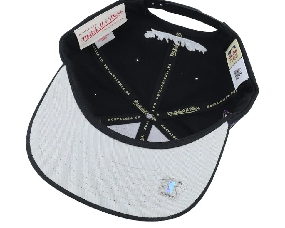 Milwaukee Bucks Neon Tropical Hwc Black Snapback - Mitchell & Ness