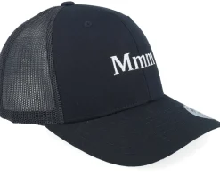 Mmm Retro Black Trucker - Scenes