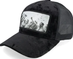 Motorsport Victory Celebration Velvet Black A-Frame Trucker - Calza Pennello