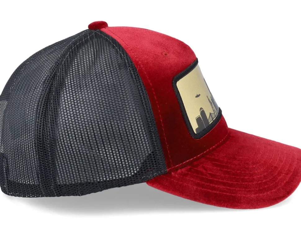 New York Gold Patch Velvet Red/Black A-frame Trucker - Calza Pennello