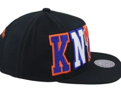 New York Knicks Varsity Bust Black Snapback - Mitchell & Ness