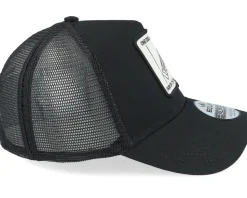 No Parking Suez Canal Patch Black Trucker - Iconic