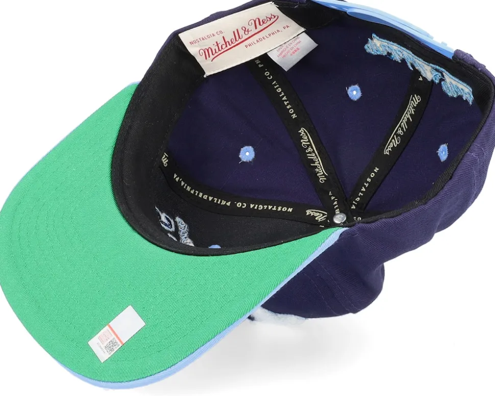 North Carolina Tar Heels Varsity Letter Blue/Light Blue Snapback - Mitchell & Ness