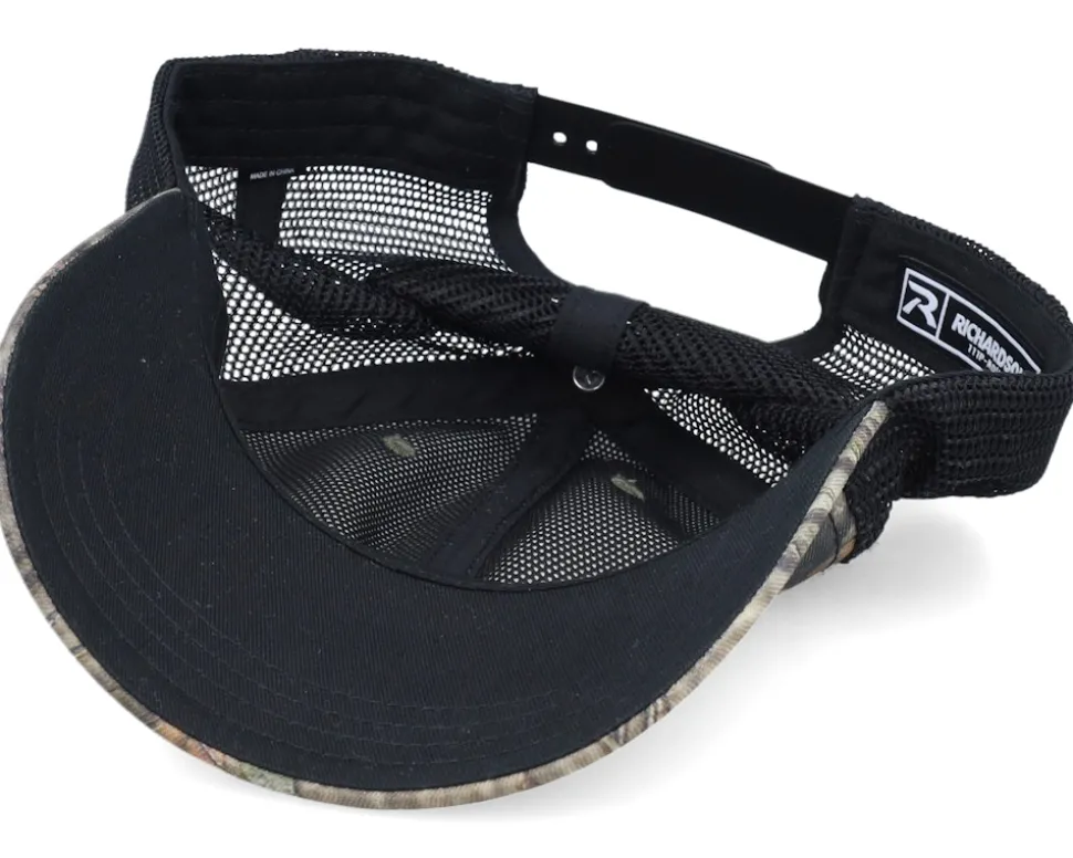 111p Mossy Oak Country Dna/Black Trucker - Richardson