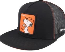 Peanuts Snoopy Black Ba1 Trucker - Capslab