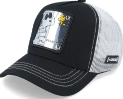 Peanuts Snoopy Black/Grey Trucker - Capslab