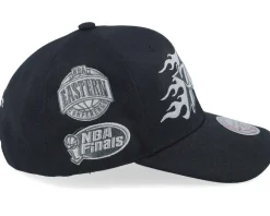 Philadelphia 76ers Beautiful Chaos Pro Hwc Black A-frame Adjustable - Mitchell & Ness