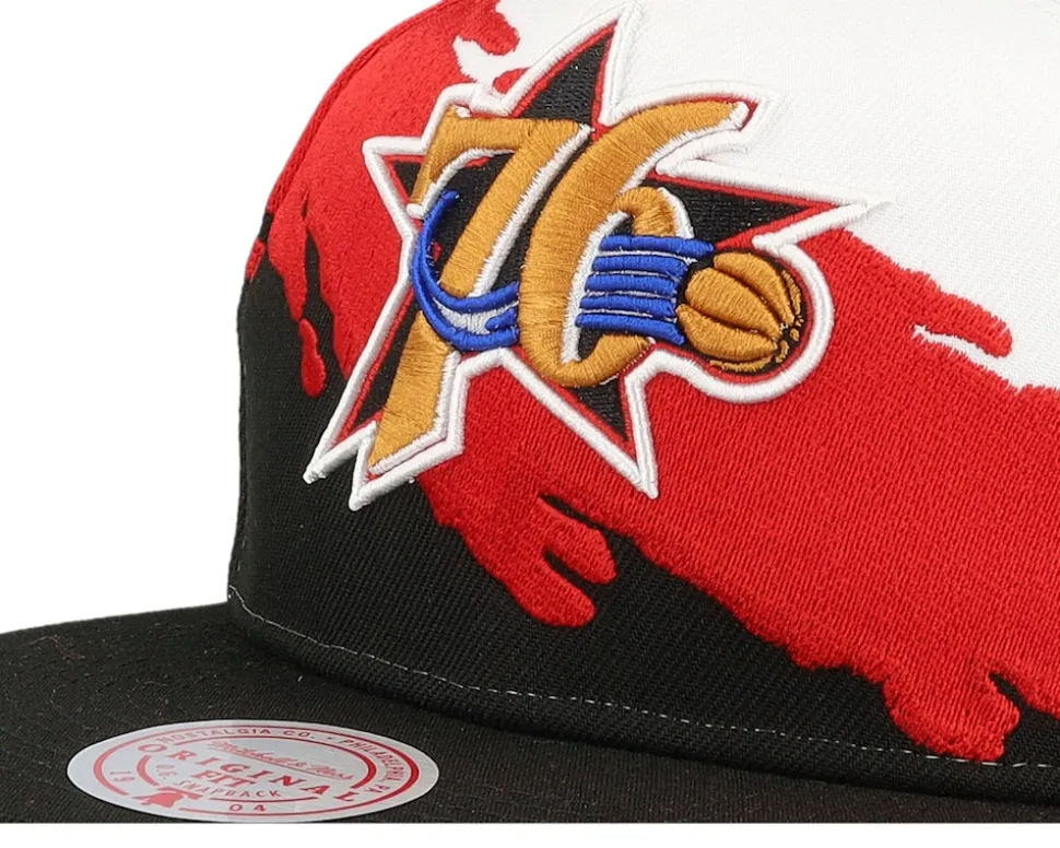 Philadelphia 76ers Paintbrush White/Black Snapback - Mitchell & Ness