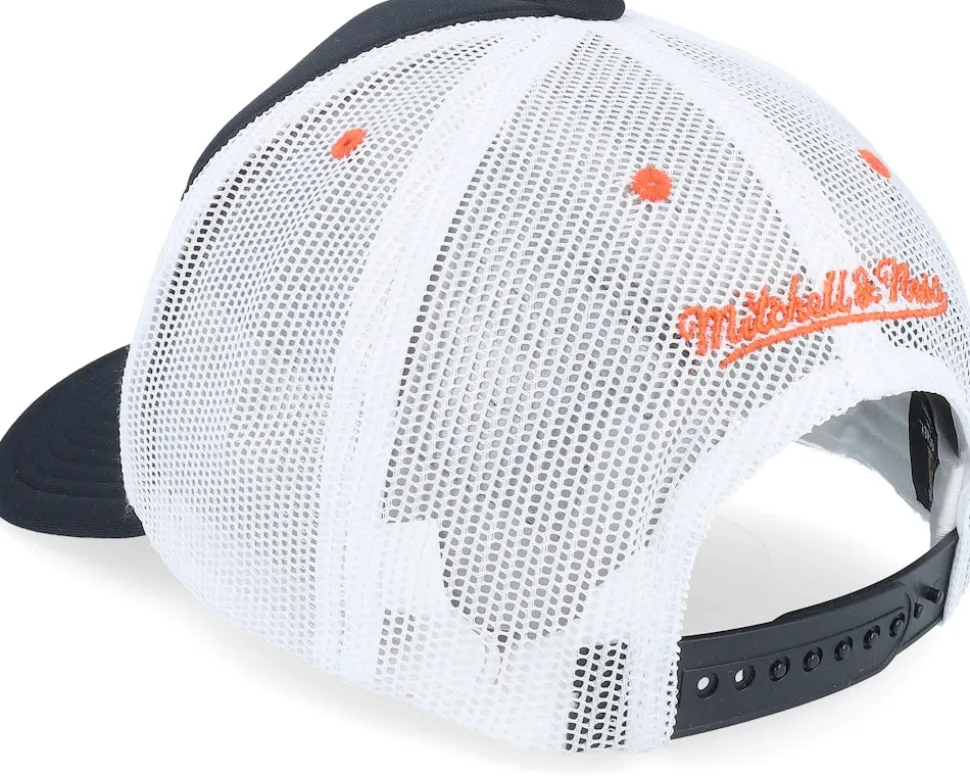 Philadelphia Flyers Sideline Vintage Black/White A-frame Trucker - Mitchell & Ness