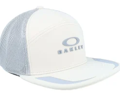 Podium Hat Mist/Cement Trucker - Oakley