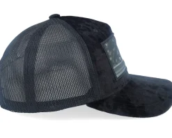 Pro Ping Pong Player Patch Velvet Black Trucker - Iconic