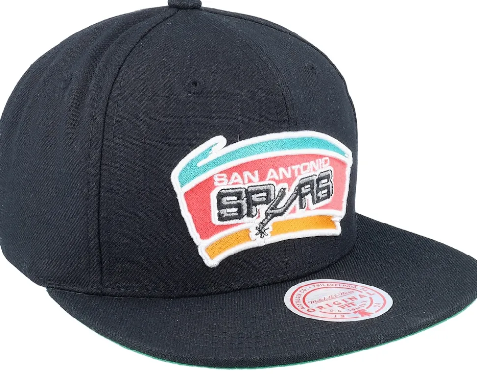 San Antonio Spurs Core Basic Black Snapback - Mitchell & Ness
