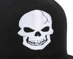 Skull Black/White Snapback - Iconic