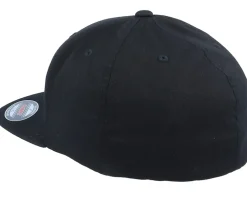 Skull Crown Flat Brim Black Fitted - Iconic