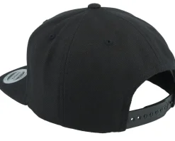 Skull Engraved Axes Black Snapback - Iconic