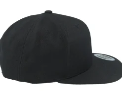 Skull Engraved Axes Black Snapback - Iconic