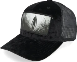 Slenderman Velvet Black/Black A-frame Trucker - Scenes