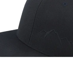 Small Mountain Black/Black Snapback - Wild Spirit