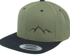 Small Mountain Black/Red/Black Snapback - Wild Spirit