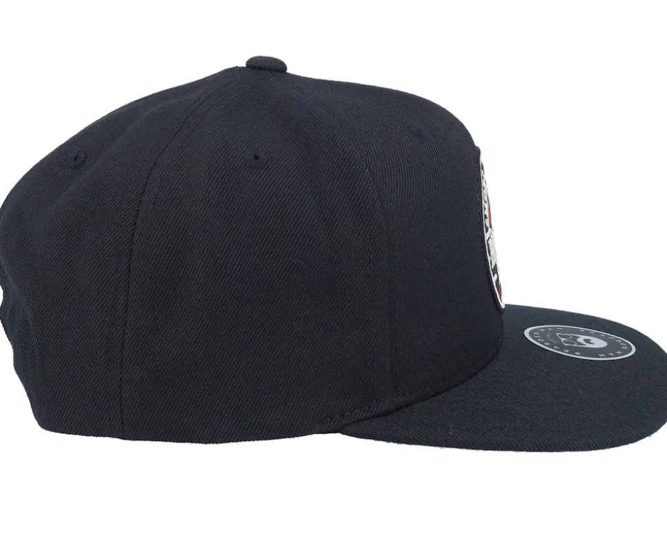 Smoke Grill Bbq Logo Blk Black Snapback - Bearded Man