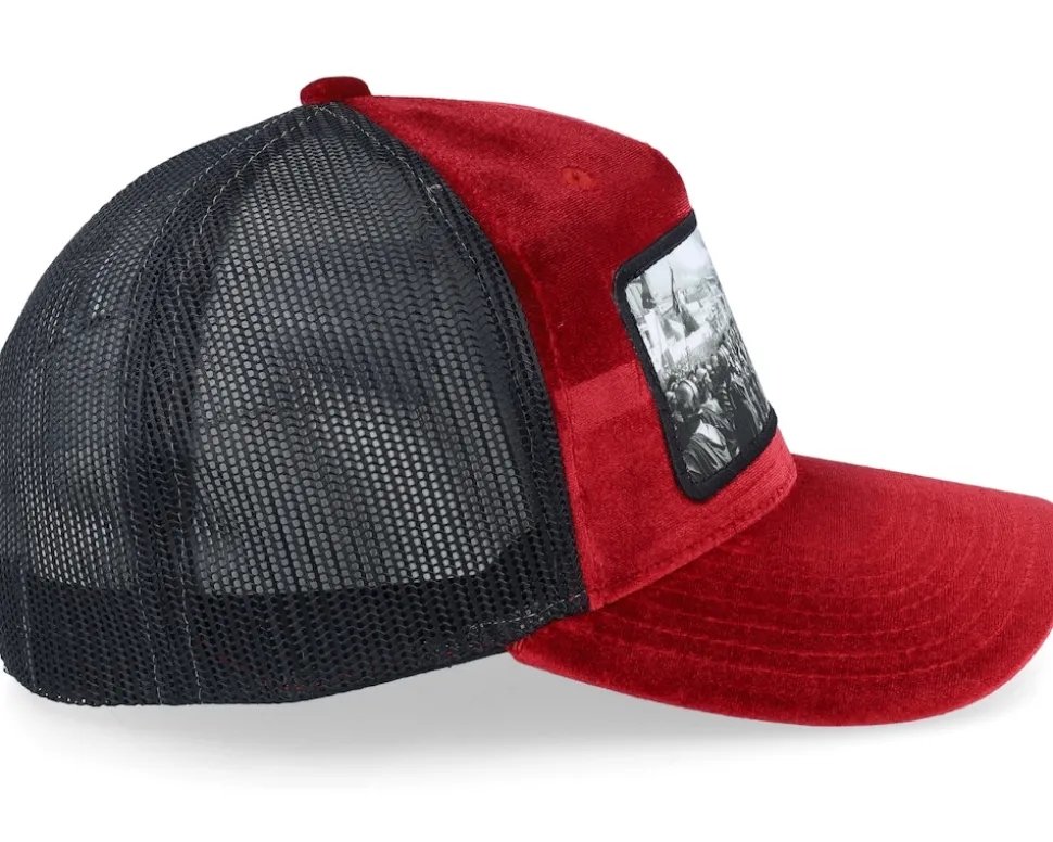 Spartan King Velvet Red/Black A-Frame Trucker - Calza Pennello