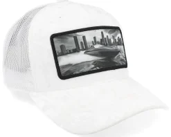 Speed Boat Racing Velvet White A-Frame Trucker - Calza Pennello
