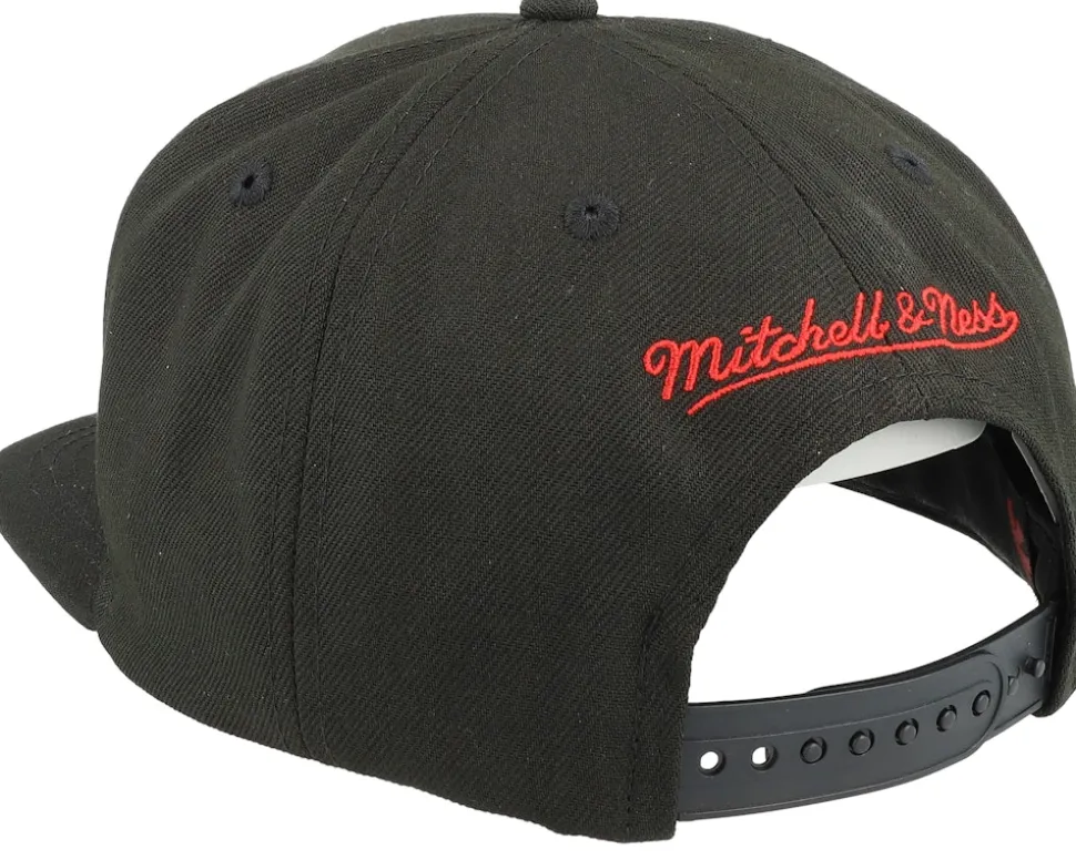 Toronto Raptors Shark Bite Black Snapback - Mitchell & Ness