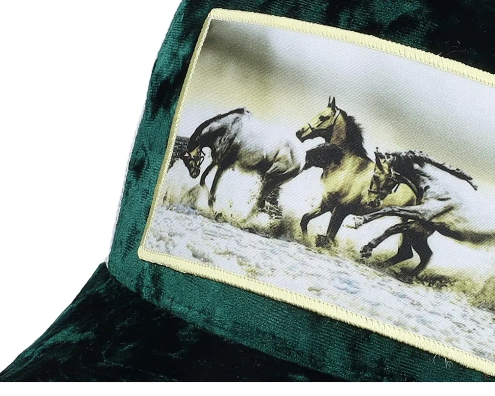 Wild Horses Velvet Green/Ivory A-frame Trucker - Calza Pennello